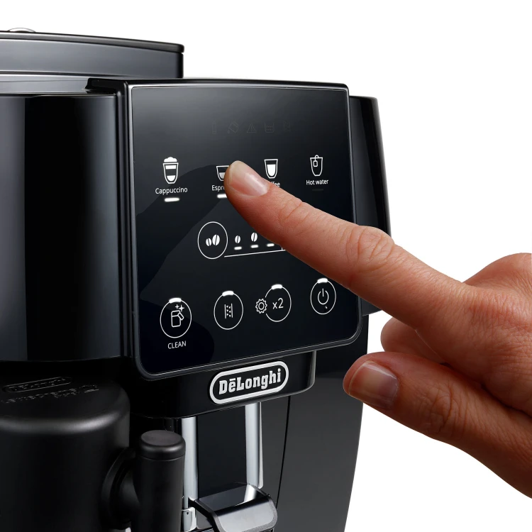 Ekspres-DELONGHI-Magnifica-Start-ECAM-220-60-B-lifestyle2.jpg
