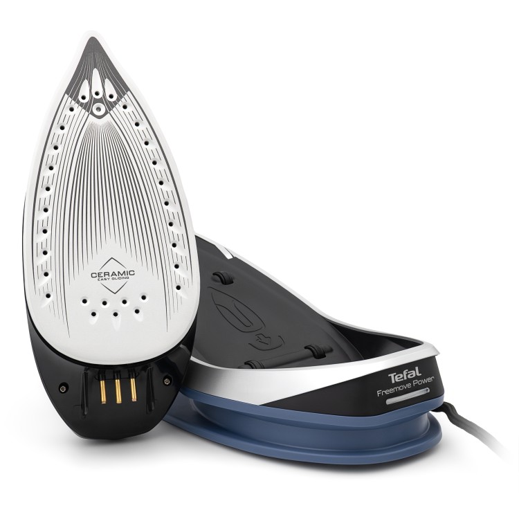 Żelazko parowe TEFAL FV6675E0 Bezprzewodowe 2600W