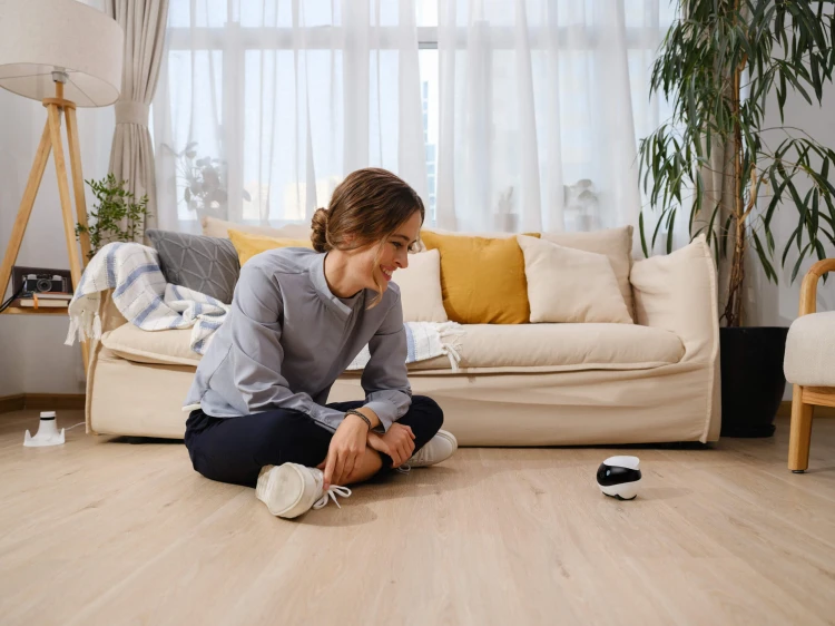 EnaBot EBO SE domowy, mobilny robot monitorujący kamera