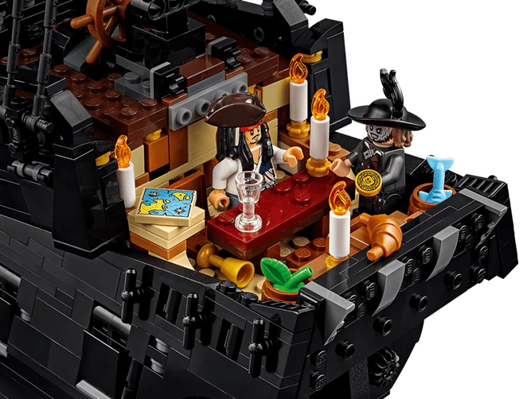 LEGO ICONS 10365 Statek piracki kapitana Jacka Sparrowa