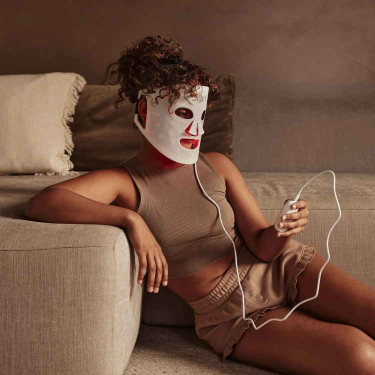 Maska LED na twarz Silk’n Facial LED Mask 100 Terapia światłem