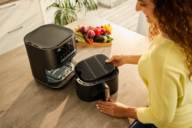 Frytkownica Beztłuszczowa Braun HF5075IBK 2000W 6L MultiFry 5