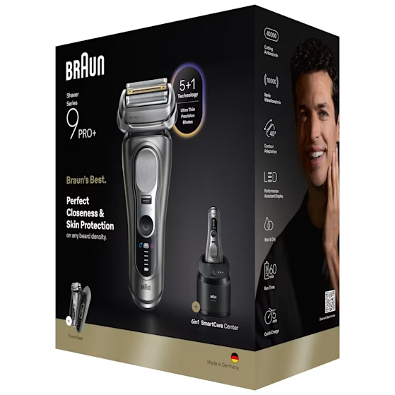 Opakowanie golarki elektrycznej Braun Series 9 PRO+ z wizualizacją produktu i jego akcesoriów na czarno-złotym tle. Na opakowaniu widoczny jest model prezentujący efekt golenia oraz główne cechy i nazwy elementów zestawu.