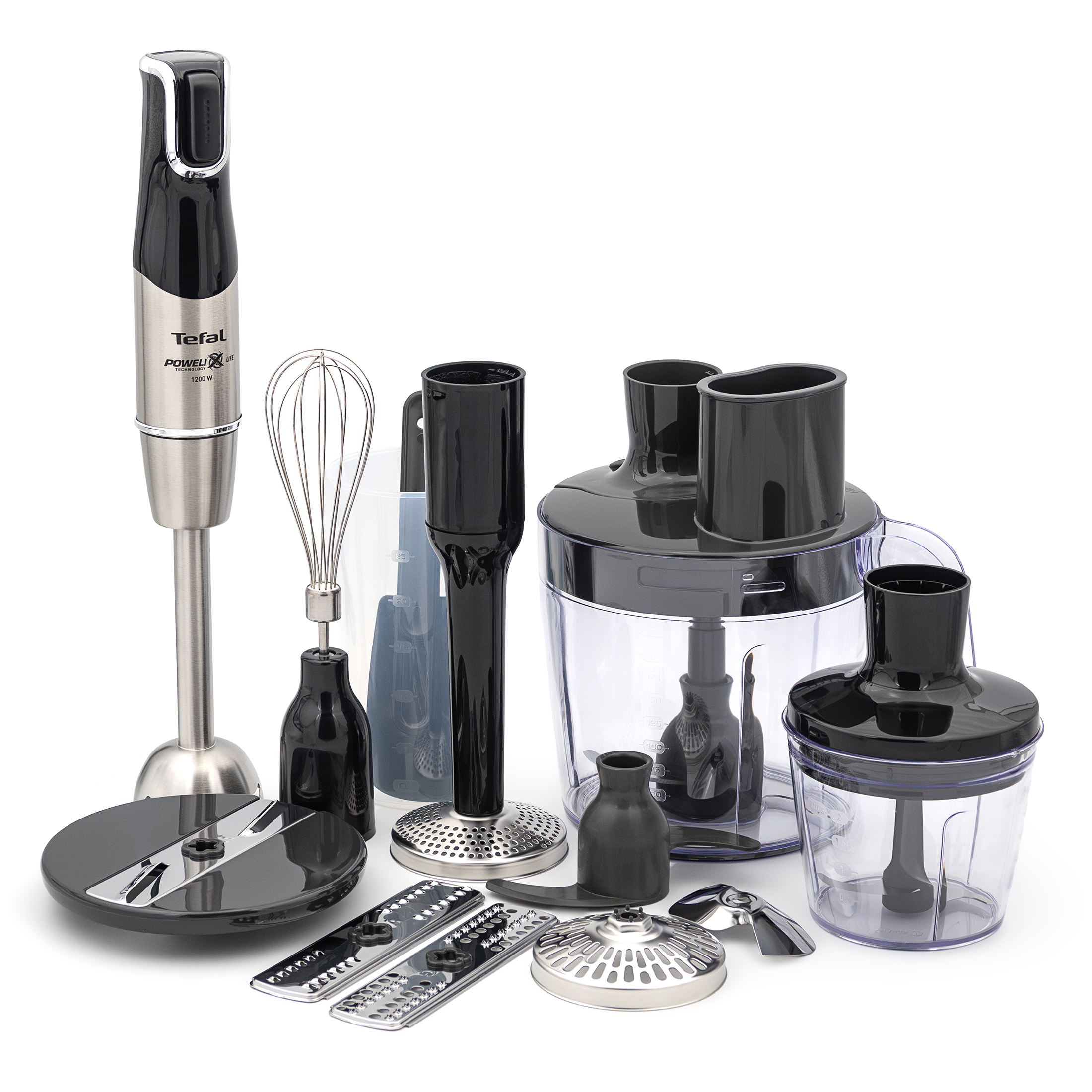Srebrno-czarny blender ręczny Tefal Infinity Force Pro 1200 W pokazany na białym tle wraz z pełnym zestawem akcesoriów. Widoczne są m.in. trzepaczka, pojemnik z miarką, stopka do purée, malakser, rozdrabniacz oraz tarcze do tarcia.